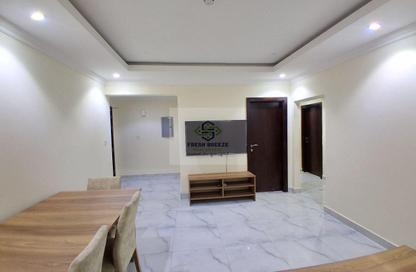 Apartment - 2 Bedrooms - 2 Bathrooms for rent in Umm Ghuwailina 4 - Umm Ghuwailina - Doha
