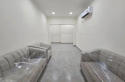 Apartment - 2 Bedrooms - 2 Bathrooms for rent in Old Airport Road - Old Airport Road - Doha