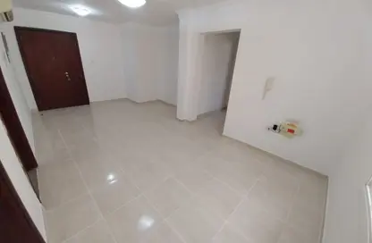 Apartment - 2 Bedrooms - 2 Bathrooms for rent in Old Airport 43 - Old Airport Road - Doha