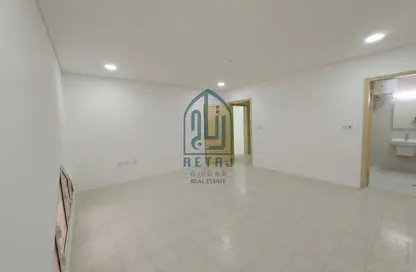 مساحات مكتبية - استوديو - 1 حمام للايجار في سوق واقف - الجاسرة - الدوحة