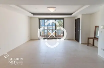 Apartment - 1 Bedroom - 2 Bathrooms for rent in Viva West - Viva Bahriyah - The Pearl Island - Doha