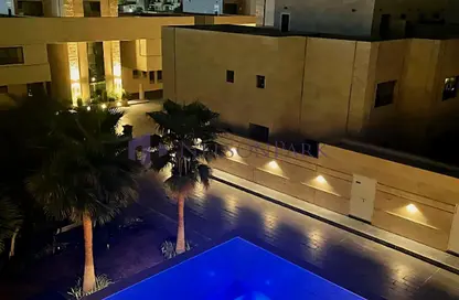 فيلا - 4 غرف نوم - 5 حمامات للايجار في المعمورة - المعمورة - الدوحة