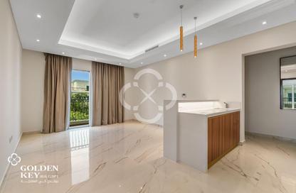 Villa - 6 - 7 for rent in Floresta Gardens - Floresta Gardens - The Pearl Island - Doha Villa - 6 - 7 for rent in Floresta Gardens - Floresta Gardens - The Pearl Island - Doha