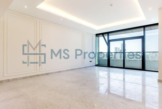 984770 - Property Image 2