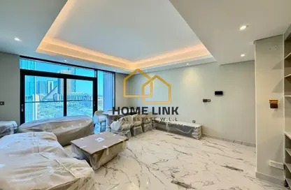 Apartment - 2 Bedrooms - 2 Bathrooms for rent in Marina Tower 02 - Marina District - Lusail