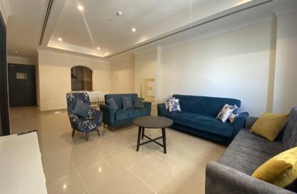 Apartment - 1 Bedroom - 2 Bathrooms for rent in Porto Arabia - The Pearl Island - Doha