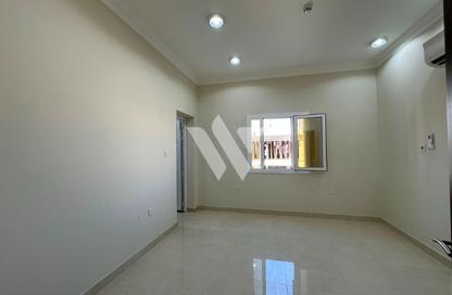 Apartment - 2 Bedrooms - 3 Bathrooms for rent in Al Nasr Street - Al Nasr - Doha Apartment - 2 Bedrooms - 3 Bathrooms for rent in Al Nasr Street - Al Nasr - Doha