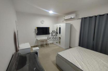 Apartment - Studio - 1 Bathroom for rent in Ibn Asakir Street - Najma - Doha