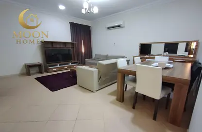 شقة - 2 غرف نوم - 2 حمامات للايجار في منتزه 7 - المنتزه - الدوحة