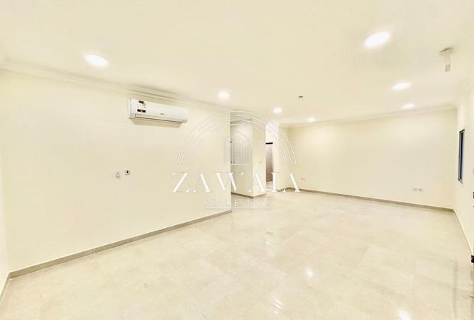 1016506 - Property Image 2