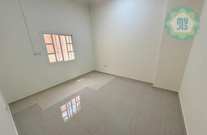 Apartment - 2 Bedrooms - 2 Bathrooms for rent in Al Sadd Road - Al Sadd - Doha