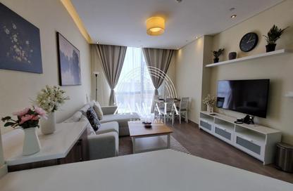 Hotel Apartments - 2 Bedrooms - 2 Bathrooms for rent in Al Sadd Road - Al Sadd - Doha