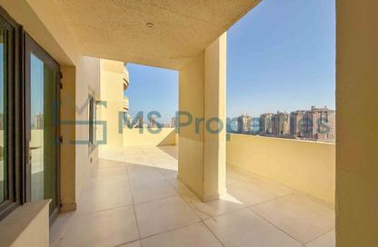 Apartment - 2 Bedrooms - 3 Bathrooms for rent in West Porto Drive - Porto Arabia - The Pearl Island - Doha
