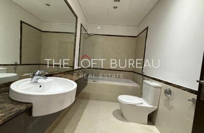 Apartment - 3 Bedrooms - 4 Bathrooms for sale in Carnaval - Qanat Quartier - The Pearl Island - Doha