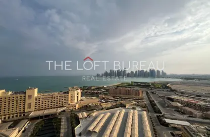 Penthouse - 5 Bedrooms - 6 Bathrooms for rent in Onaiza Street - Diplomatic Area - Doha