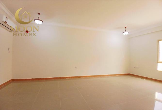 53004153 - Property Image 3