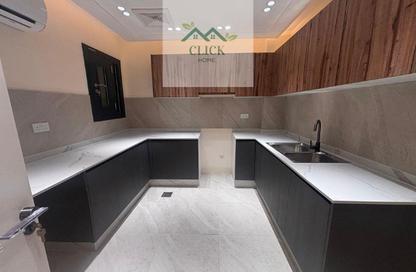 Apartment - 2 Bedrooms - 2 Bathrooms for rent in Al Nasr Street - Al Nasr - Doha