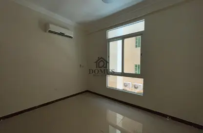 Apartment - 1 Bedroom - 1 Bathroom for rent in Thabit Bin Zaid Street - Al Mansoura - Doha