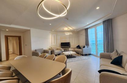 Apartment - 3 Bedrooms - 5 Bathrooms for rent in Viva West - Viva Bahriyah - The Pearl Island - Doha