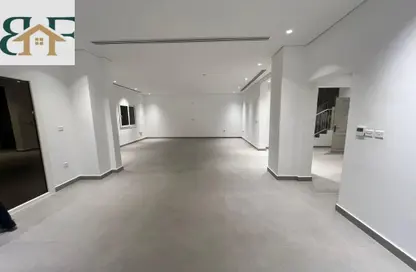 Villa - 3 Bedrooms - 5 Bathrooms for rent in Ain Khaled Villas - Ain Khaled - Doha