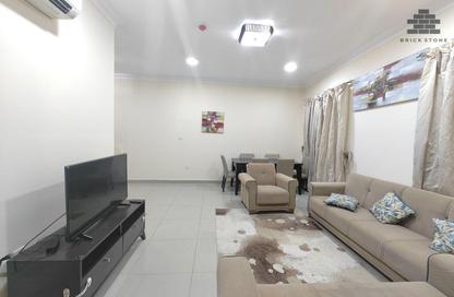 Apartment - 1 Bedroom - 1 Bathroom for rent in Salaja Street - Doha Al Jadeed - Doha