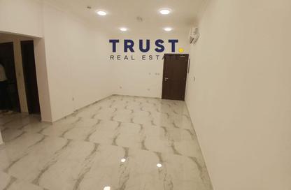Apartment - 2 - 2 for rent in Madinat Khalifa South - Madinat Khalifa - Doha