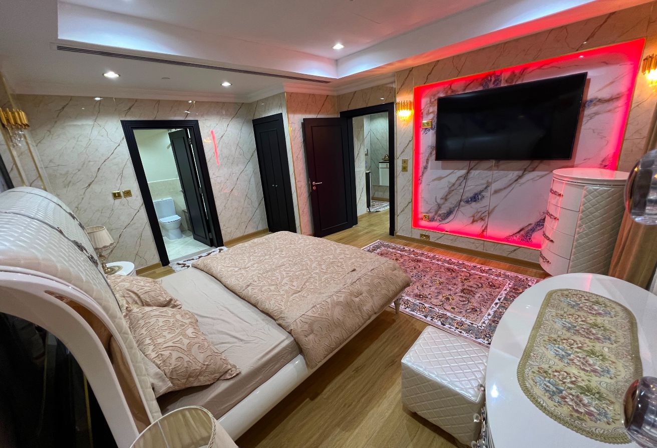 2+Maid luxury New furnished 12800 with Qatar cool thumbnail 17
