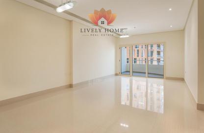 Apartment - 2 - 2 for rent in Marina Tower 21 - Marina District - Lusail