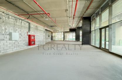 Shop - Studio - 2 Bathrooms for rent in Seef Lusail Tower 1 - Seef Lusail - Lusail City - Lusail