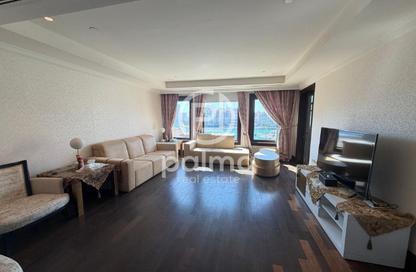 Apartment - 2 Bedrooms - 3 Bathrooms for rent in East Porto Drive - Porto Arabia - The Pearl Island - Doha