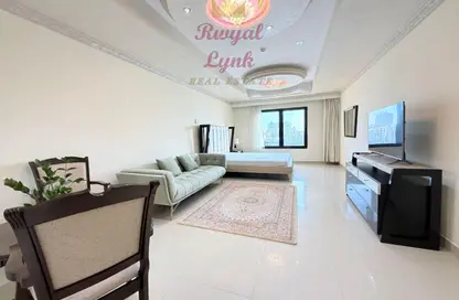 Apartment - Studio - 1 Bathroom for rent in East Porto Drive - Porto Arabia - The Pearl Island - Doha Apartment - Studio - 1 Bathroom for rent in East Porto Drive - Porto Arabia - The Pearl Island - Doha
