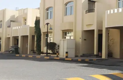 Villa - 4 Bedrooms - 4 Bathrooms for rent in Al Hanaa Street - Al Gharrafa - Doha