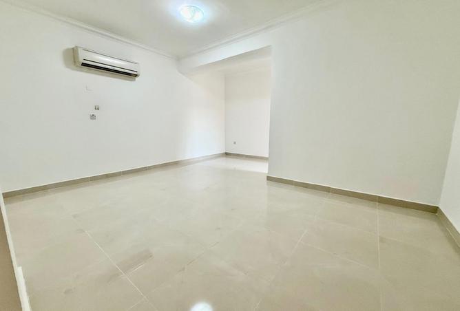 51954804 - صورة العقار 2