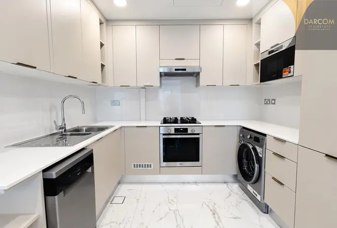 62524103 - Property Image 3