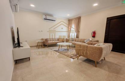 Villa - 6 Bedrooms - 6 Bathrooms for rent in Al Kheesa - Al Kheesa - Umm Salal Mohammed