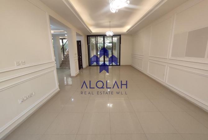 997883 - Property Image 3