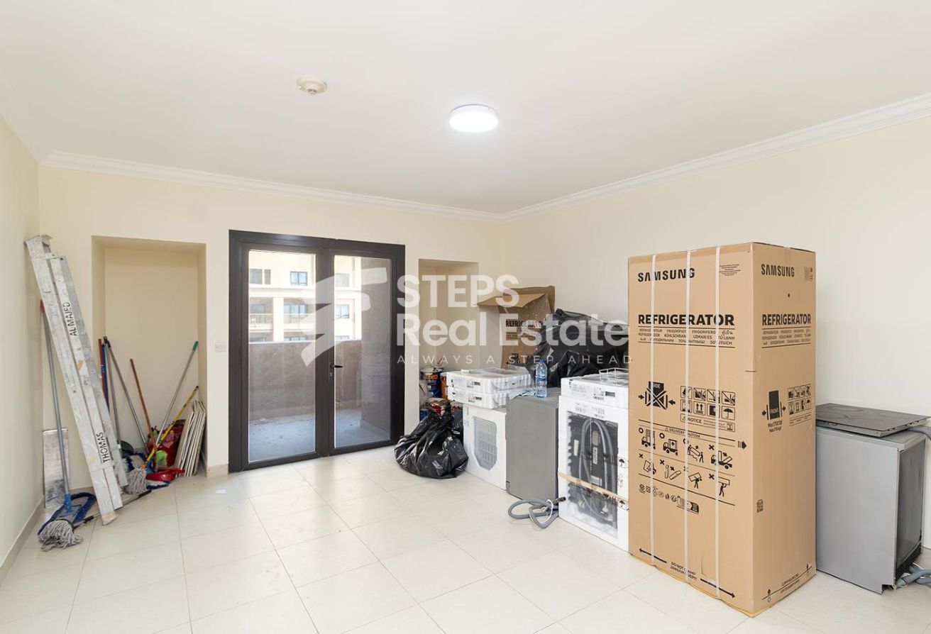 Apartment with 1 Month Free and 2 Balconies - apartment in Porto Arabia