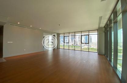 Apartment - 2 Bedrooms - 3 Bathrooms for sale in Bliss Tower - Seef Lusail - Lusail City - Lusail