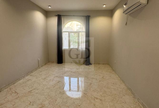 55226774 - Property Main Image