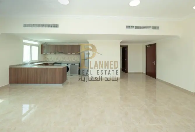 64421658 - Property Image 2