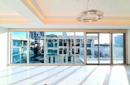 Duplex - 4 Bedrooms - 5 Bathrooms for sale in Crystal Residence - Gewan Island - The Pearl Island - Doha Duplex - 4 Bedrooms - 5 Bathrooms for sale in Crystal Residence - Gewan Island - The Pearl Island - Doha