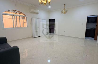 Apartment - Studio - 1 Bathroom for rent in Al Maamoura - Al Maamoura - Doha