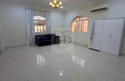 Apartment - 1 Bathroom for rent in Al Maamoura - Al Maamoura - Doha
