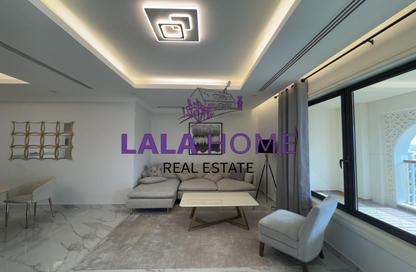 Apartment - 1 Bedroom - 2 Bathrooms for sale in Piazza Arabia - Porto Arabia - The Pearl Island - Doha