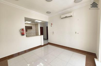 Apartment - 1 Bedroom - 1 Bathroom for rent in Al Mansoura - Al Mansoura - Doha