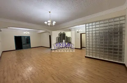 Villa - 4 Bedrooms - 5 Bathrooms for rent in Al Nuaija Street - Al Hilal West - Al Hilal - Doha