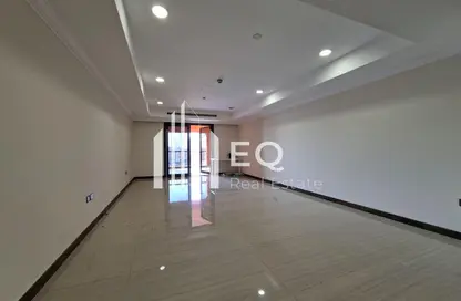 Apartment - 1 Bathroom for rent in East Porto Drive - Porto Arabia - The Pearl Island - Doha