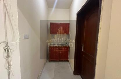 Apartment - Studio - 1 for rent in OPT-TCHR - Al Gharrafa - Al Gharrafa - Doha Apartment - Studio - 1 for rent in OPT-TCHR - Al Gharrafa - Al Gharrafa - Doha