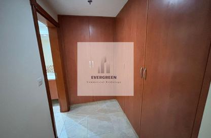Apartment - 1 Bedroom - 2 Bathrooms for rent in East Porto Drive - Porto Arabia - The Pearl Island - Doha
