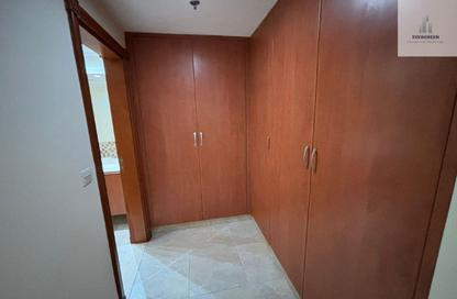 Apartment - 1 Bedroom - 2 Bathrooms for rent in East Porto Drive - Porto Arabia - The Pearl Island - Doha Apartment - 1 Bedroom - 2 Bathrooms for rent in East Porto Drive - Porto Arabia - The Pearl Island - Doha